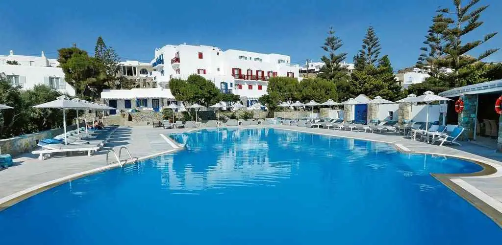 Hotel Kamari pool, Hotel Kamari Mykonos, Kamari family-friendly hotel
