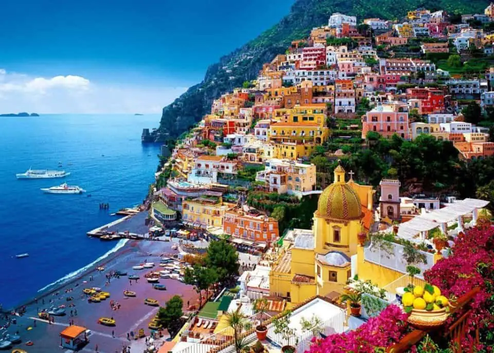 Where To Stay in Amalfi Coast