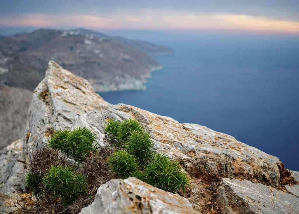 Folegandros hotels, Folegandros beaches, Folegandros apartments