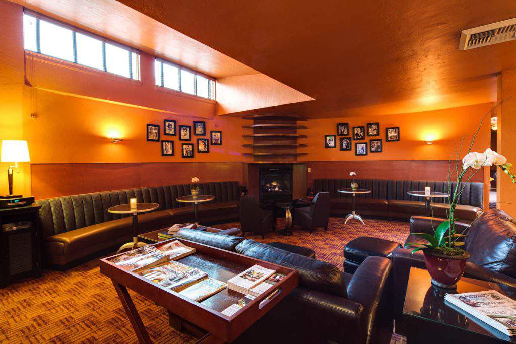 the inn at el gaucho reviews,inn at el gaucho movie theater,the inn at el gaucho parking