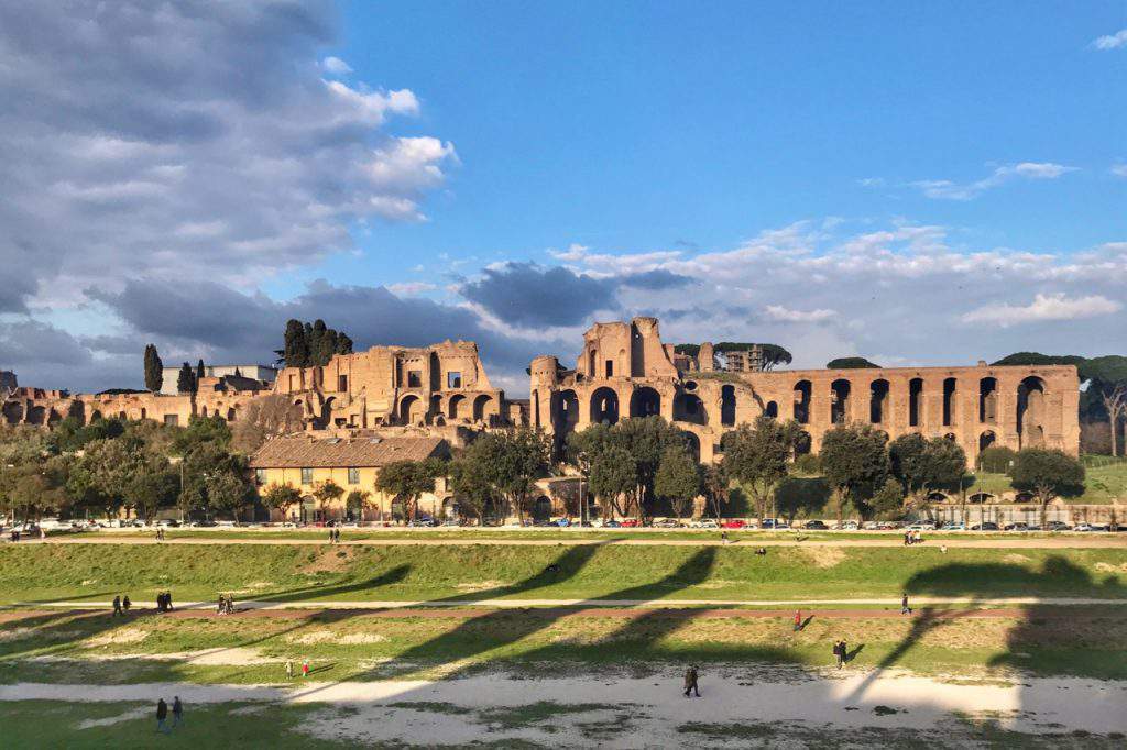 aventine hill rome, aventine hill sunset, aventine hill hotels