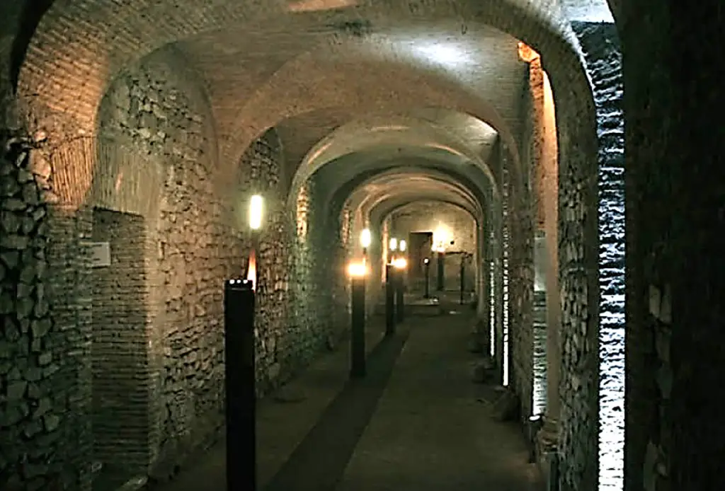 Rome Underground Quarters, Rome Underground Quarters tour