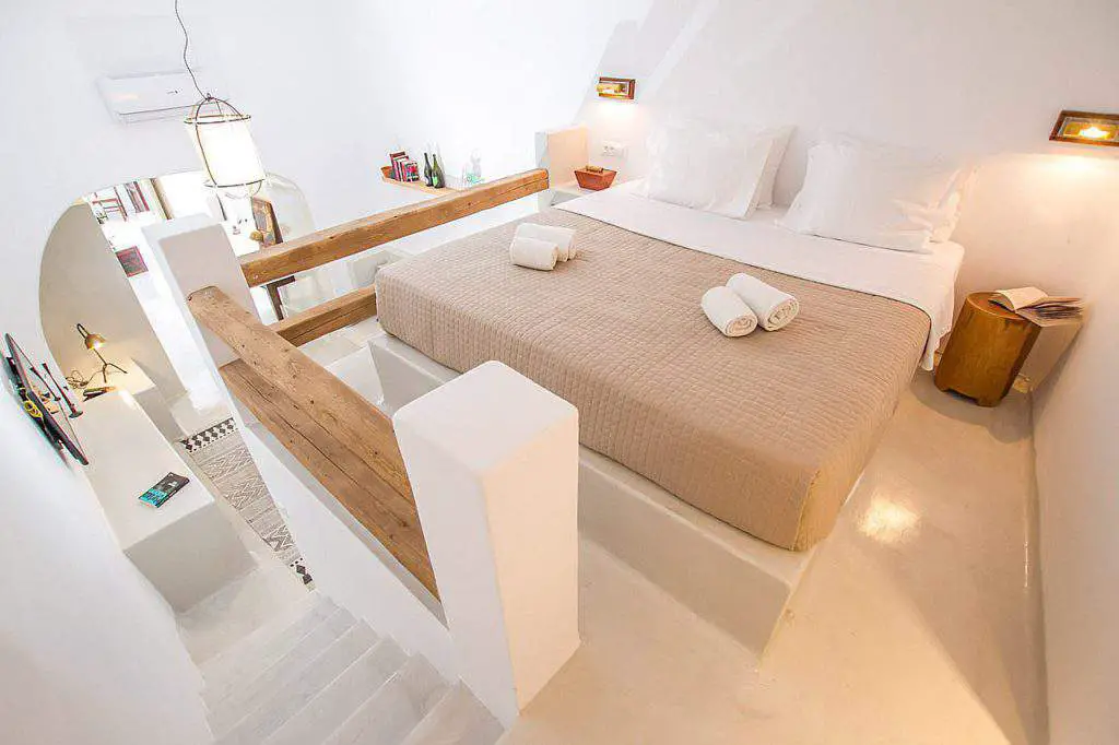 santorini airbnb