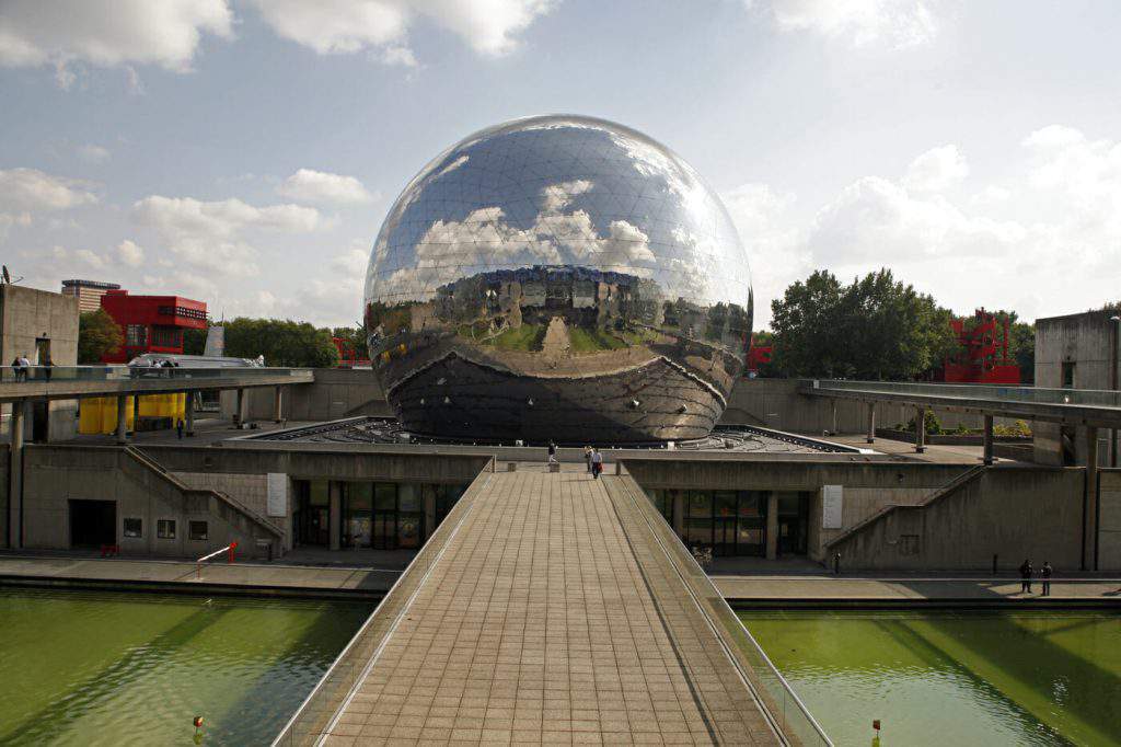 parc de la villette bernard tschumi, parc de la villette events, parc de la villette in paris